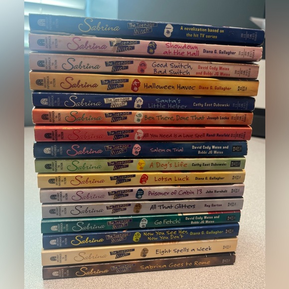 Lot of 16 Sabrina the Teenage Witch Novels Vintage 90s 00s Y2K Nostalgia - Picture 1 of 7